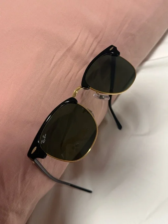 Ray-Ban Clubmaster Sunglasses - Picture 4 of 6